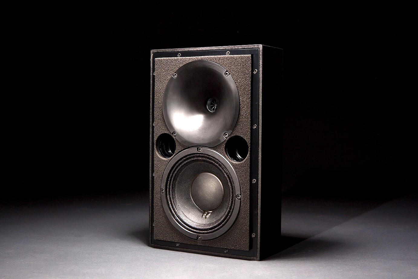 AV Distribution - Audio Excellence France